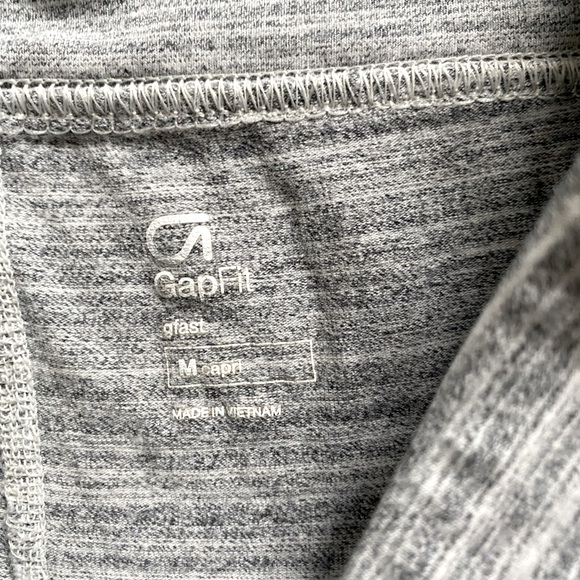 Gap Fit cropped grey yoga pants size M - Picture 5 of 5